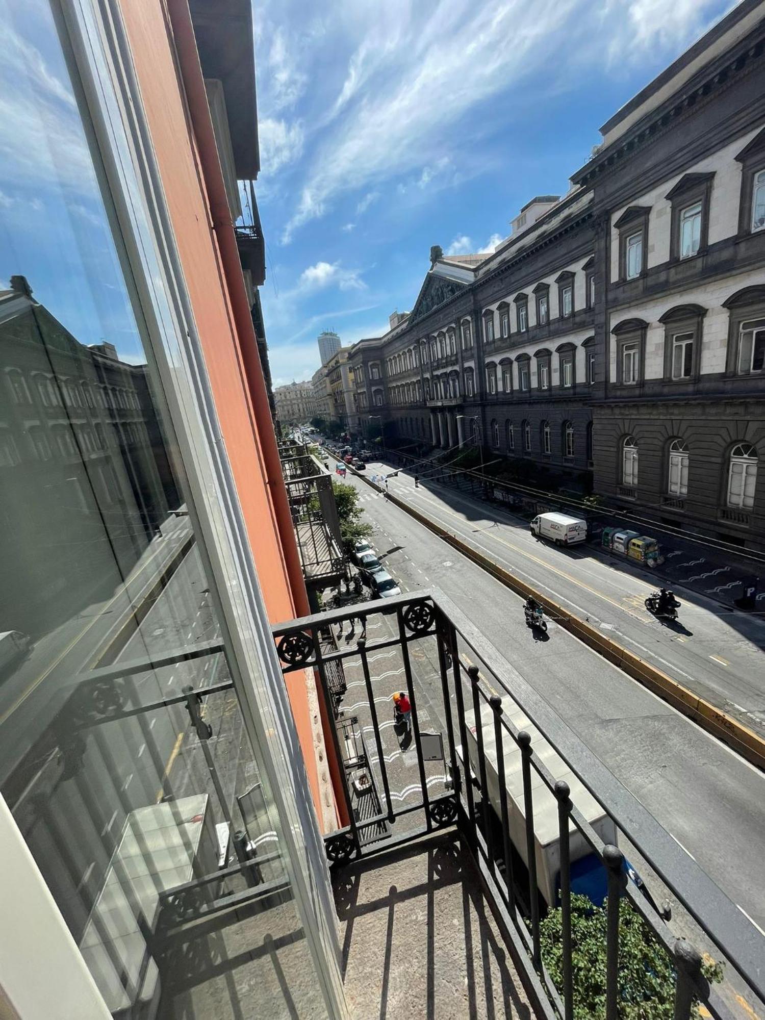 Cosy Domy Apartments Napoli Eksteriør billede